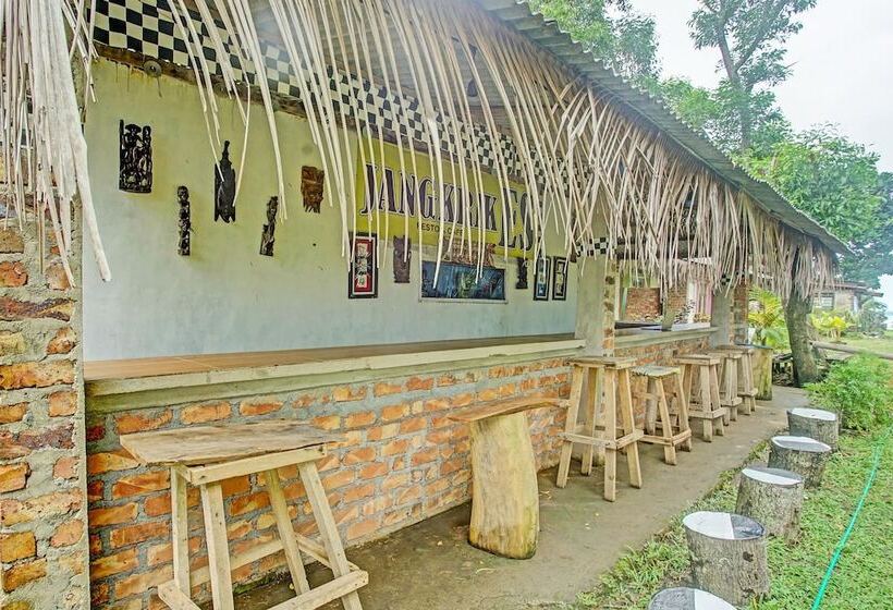 فندق Oyo 90279 Wartawan De Mansion