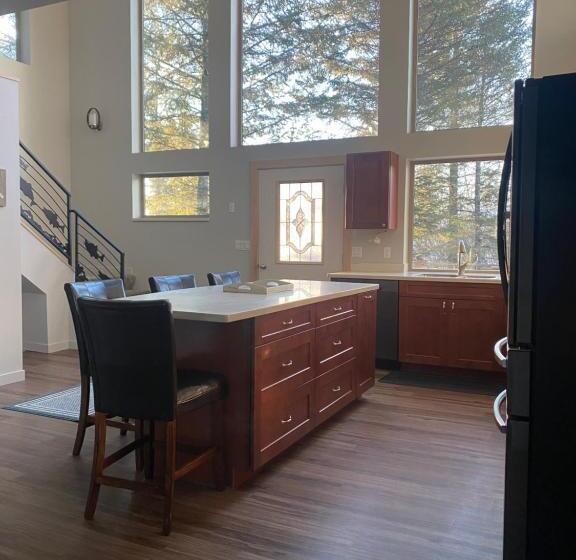 هتل Spruce Lodge