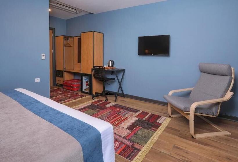 N'ala Otel