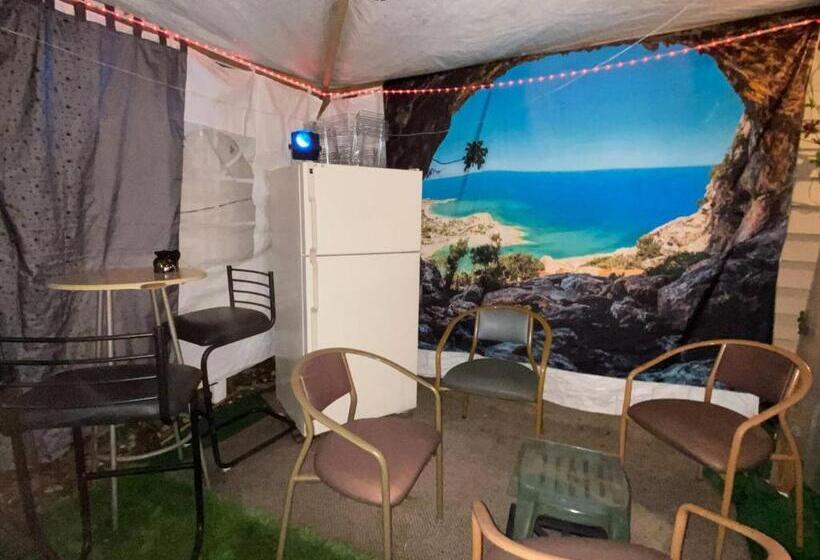 بنسيون Charming 2 Bedrooms Apt 10 Mins To Nycity