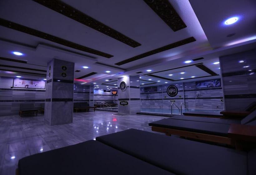 هتل Bfc Spa & Sport