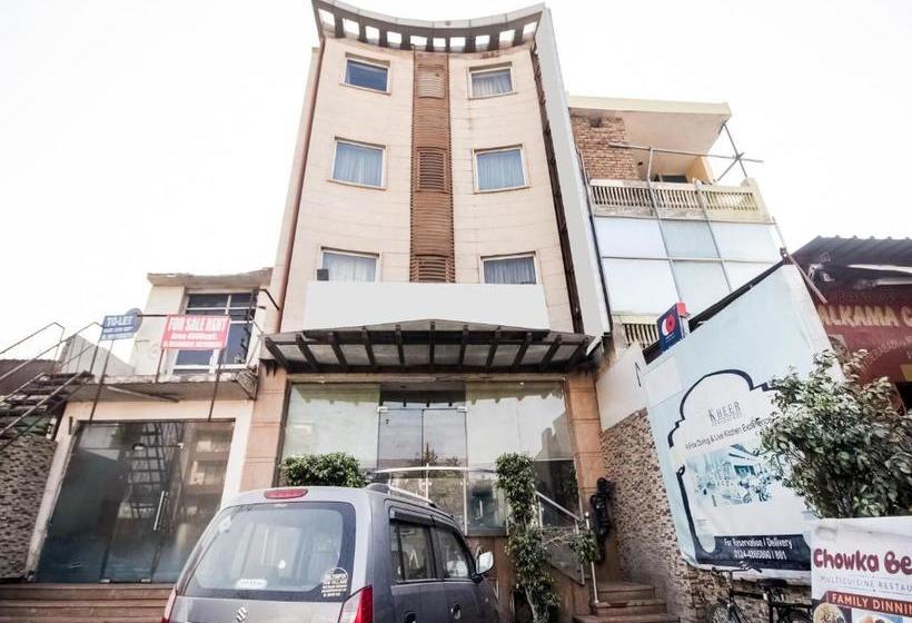 فندق Capital O 73515 Surya Kiran Inn 2