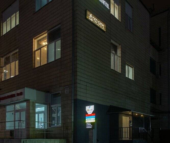 هتل کپسول Kyiv