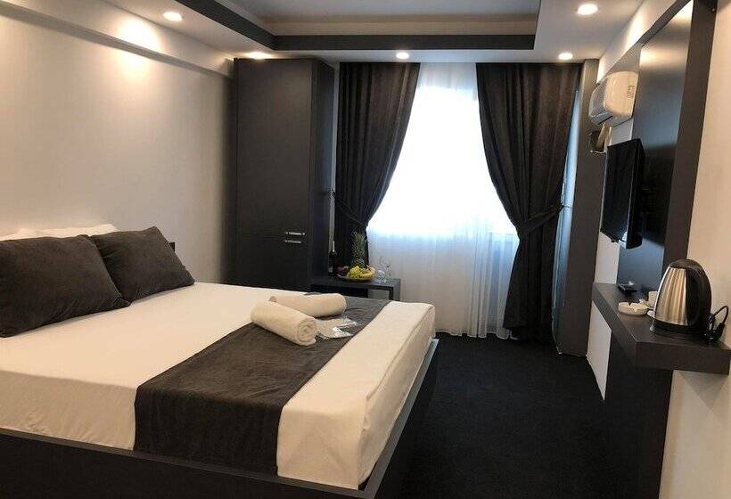 هتل Ege Pearl