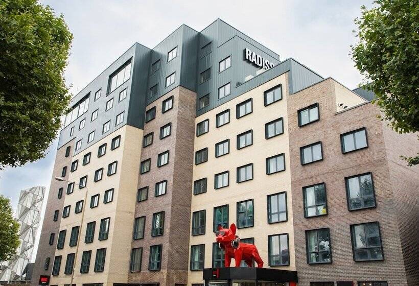 Fotos del hotel Radisson Red London Greenwich The O2:  2