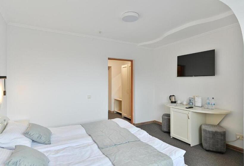 Makis Hotel Spa