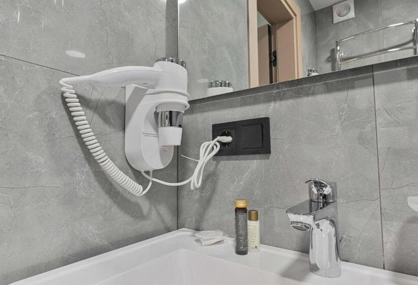 Makis Hotel Spa
