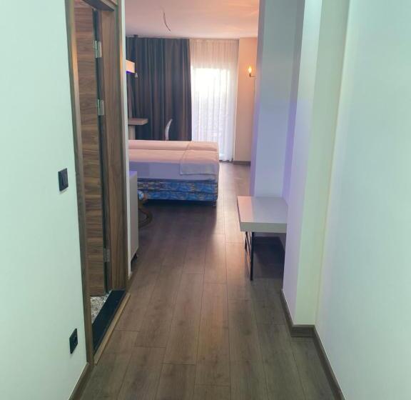 Ofuro World Hotel Spa