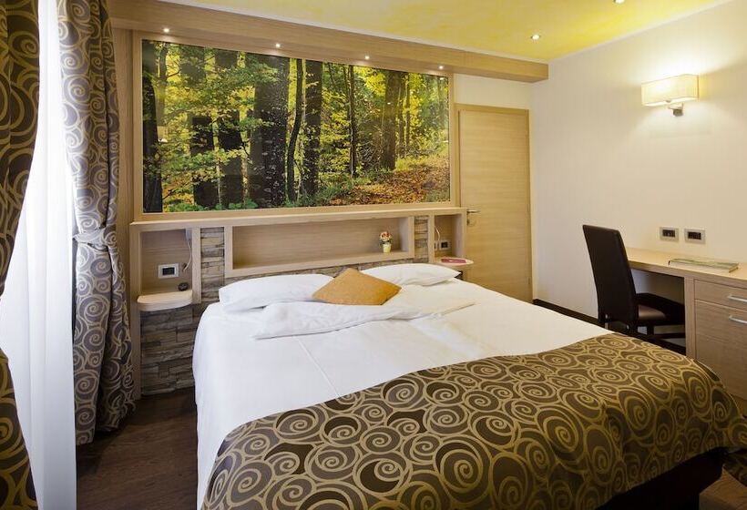 Family Hotel Serena