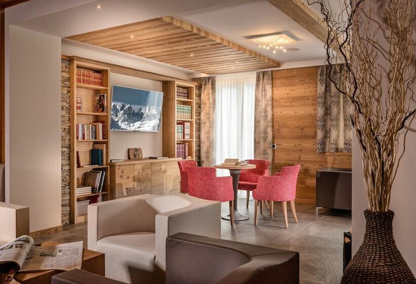 Family Hotel Serena