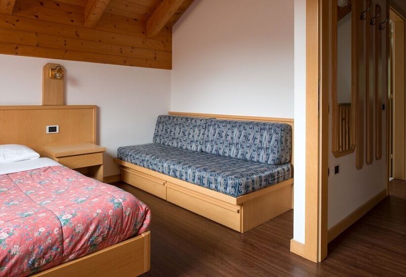 هتل Apartments Boè