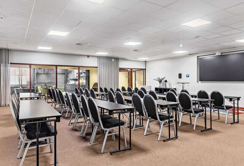 هتل Best Western Plus Savoy Lulea