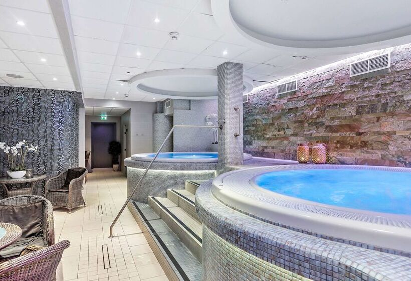 هتل Best Western Plus Savoy Lulea