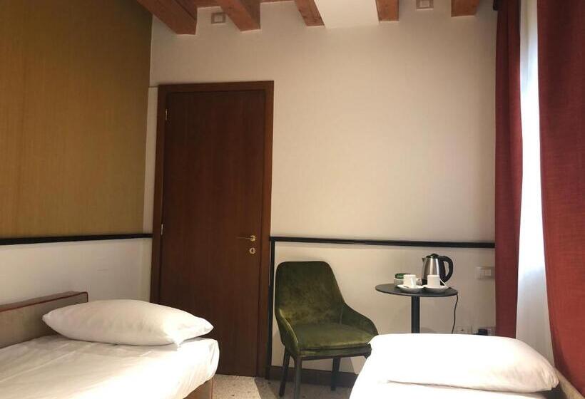 Fotos del hotel Ca  Fortuny:  5