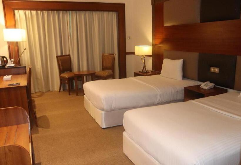 Fotos del hotel Delmon:  5