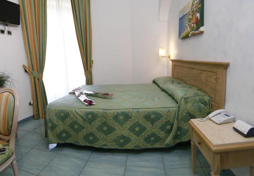 בית מלון כפרי Due Torri