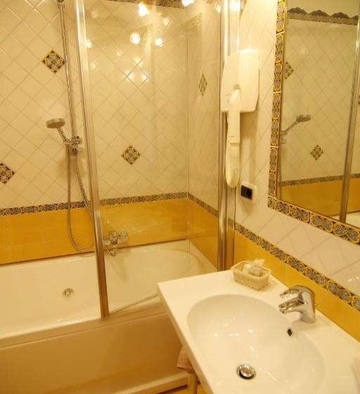 בית מלון כפרי Due Torri