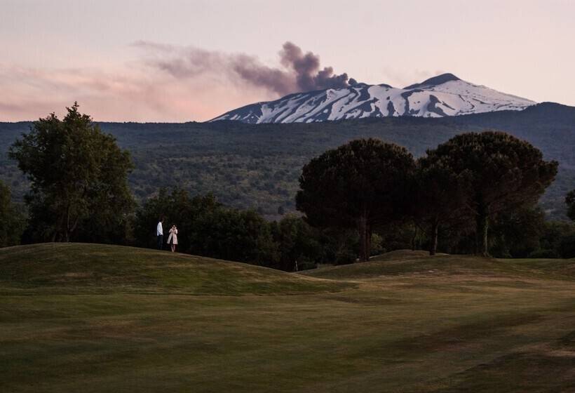 هتل Il Picciolo Etna Golf Resort & Spa