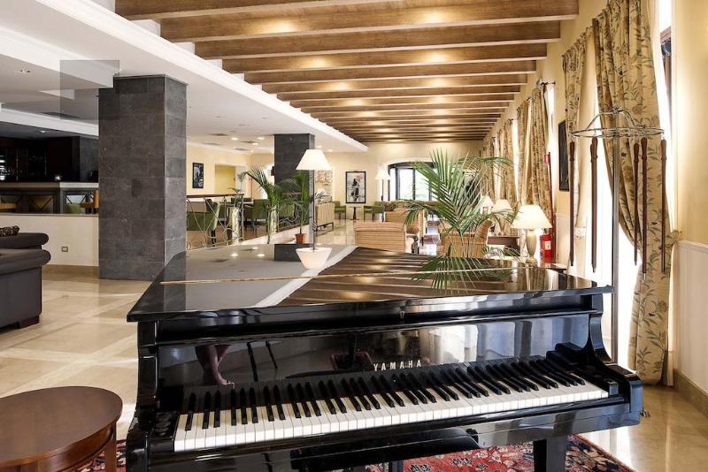 هتل Il Picciolo Etna Golf Resort & Spa