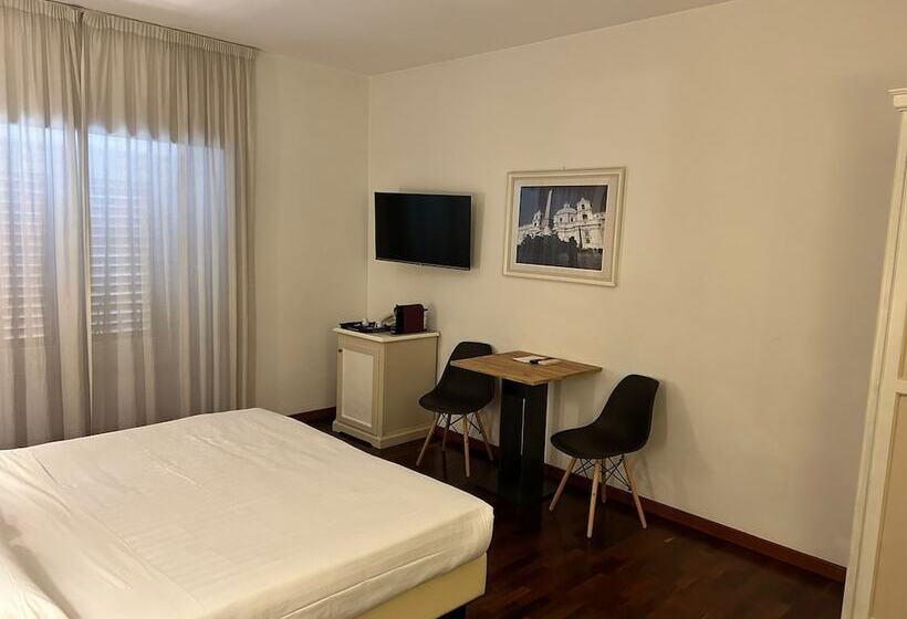 Fotos del hotel Inn Rome Rooms & Suites:  4