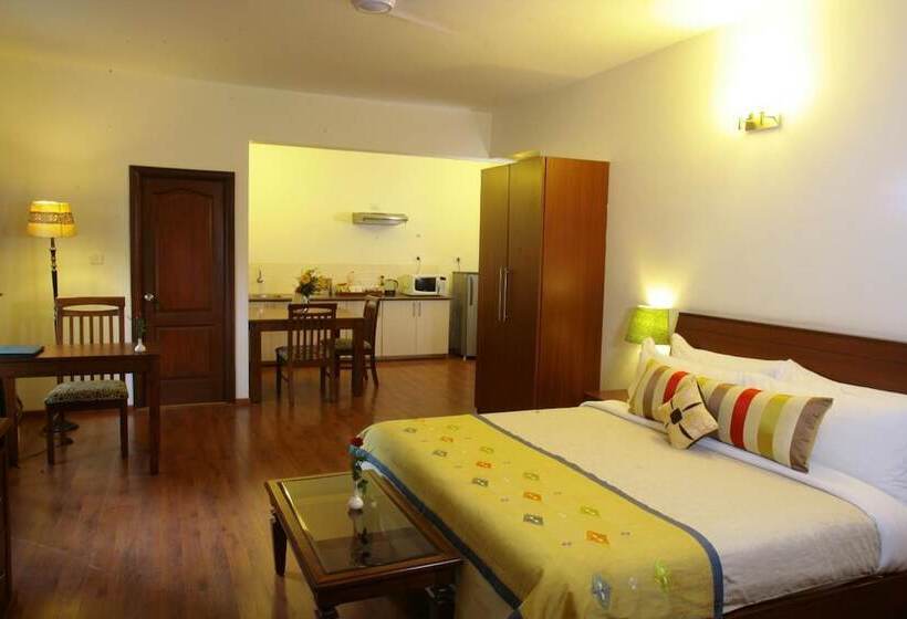 בית מלון כפרי Justa Off Mg Road