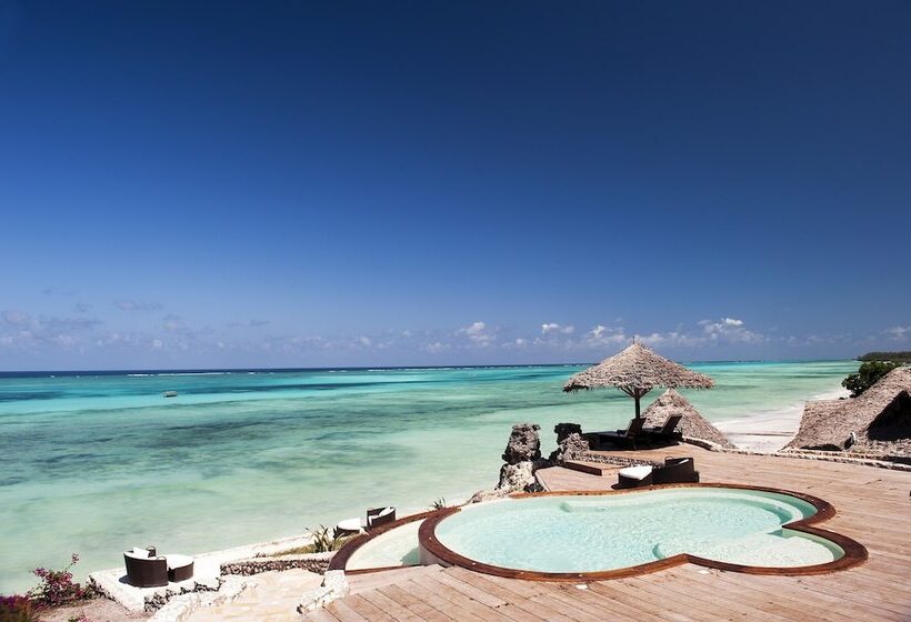 ホテル Karafuu Beach Resort & Spa