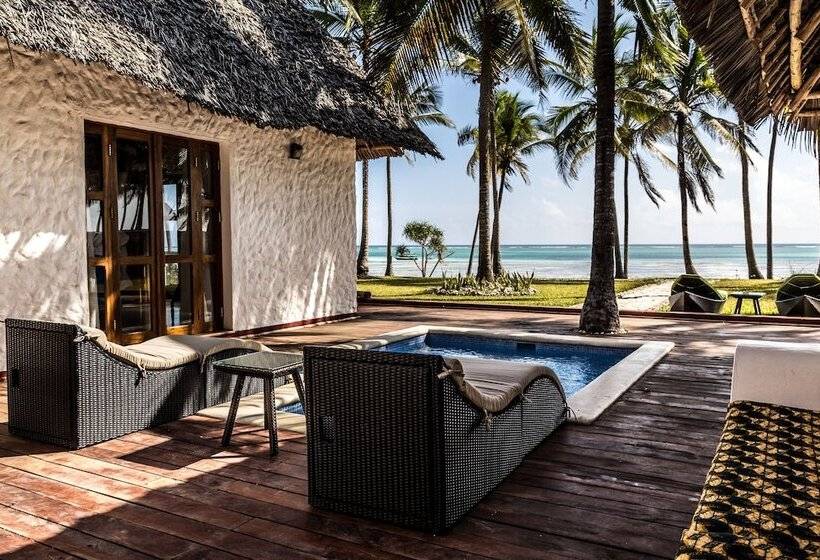 ホテル Karafuu Beach Resort & Spa