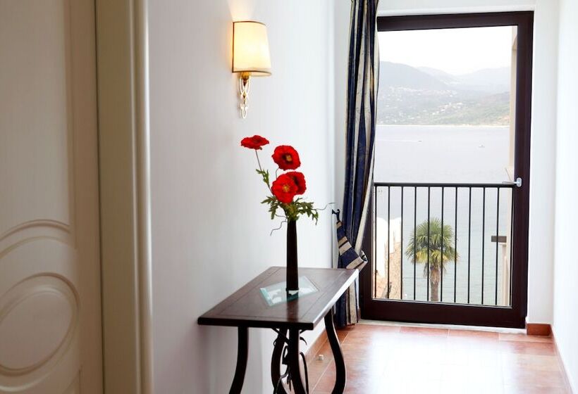 هتل La Torre