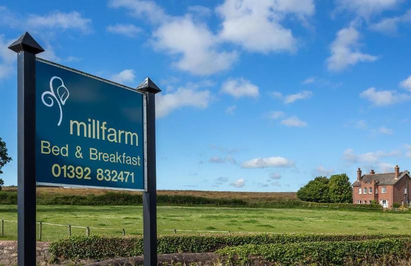 هتل Mill Farm