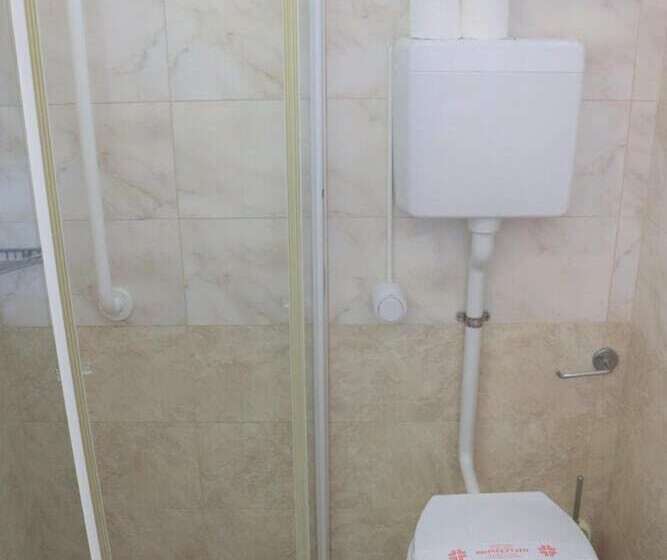 فندق Morolli