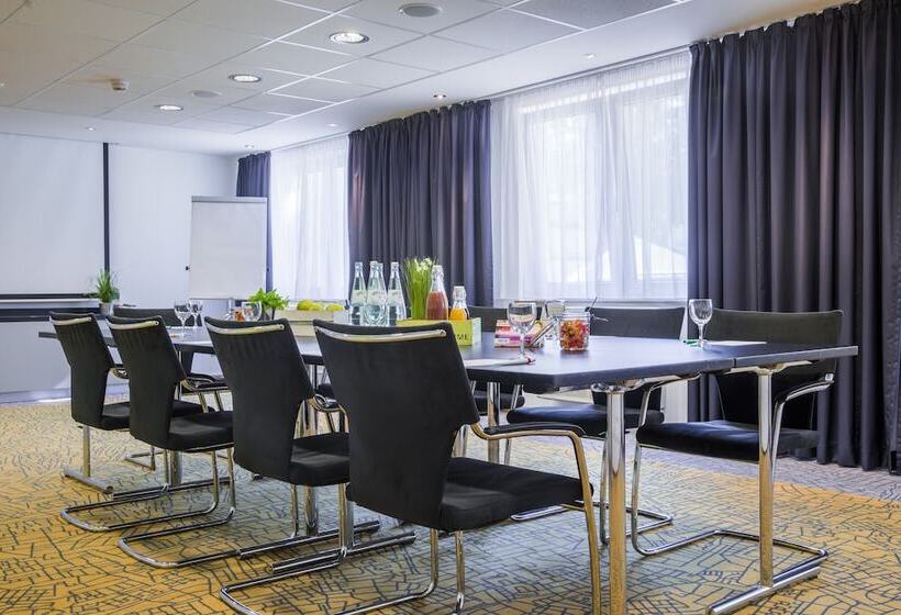 فندق Park Inn By Radisson Nurnberg