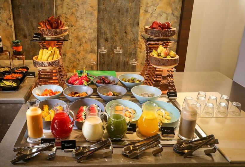 Fotos del hotel Radisson Blu Hotel Chennai:  13