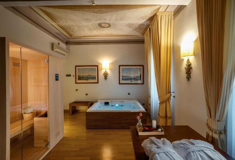 هتل Relais Le Felci Executive Suite Spa