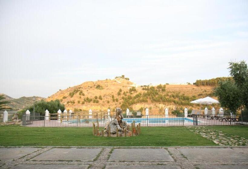 هتل روستایی Caserio De Iznájar