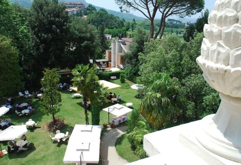 هتل Villa Pigna