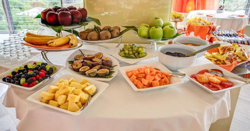 هتل Waldorf  Premier Resort