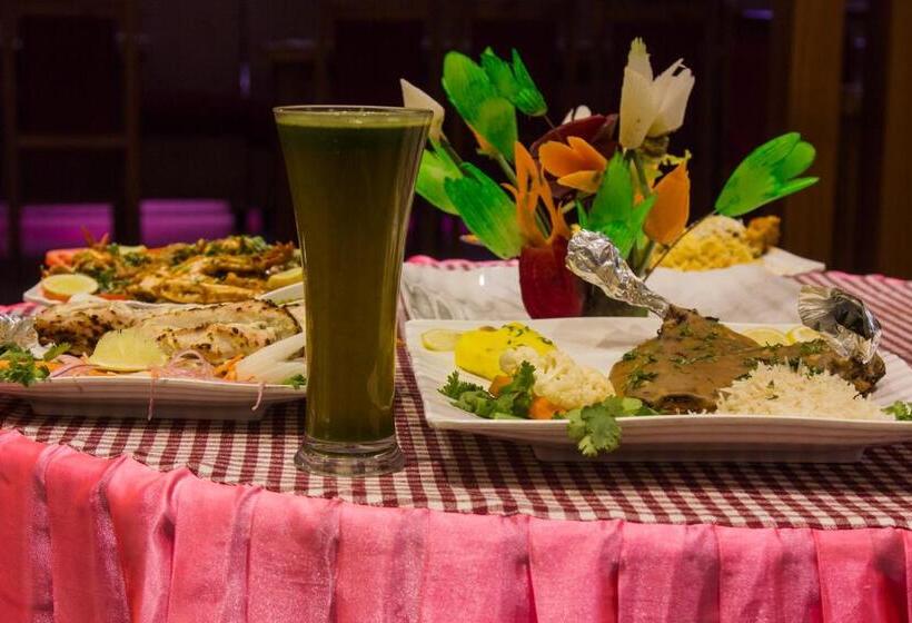 هتل Royal Regency