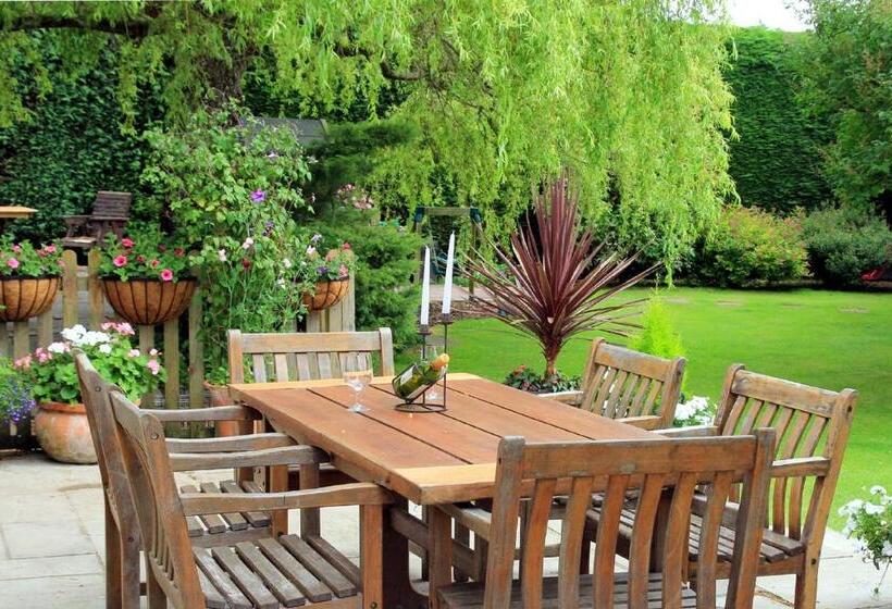 Westacre Bed & Breakfast