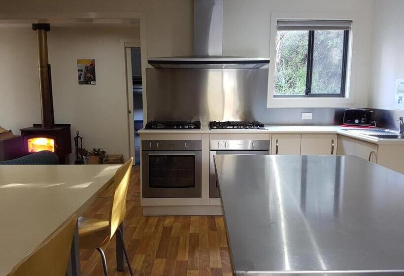 فندق صغير Tahune Airwalk Cabin And Lodge