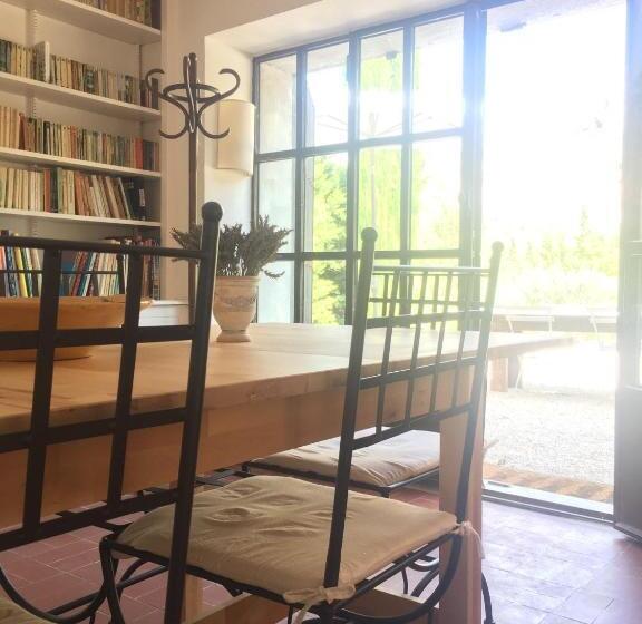 Bed and Breakfast Le Moulin En Provence