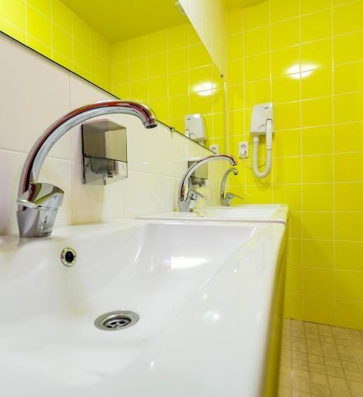 Dream Hostel Carpathians Rakhiv