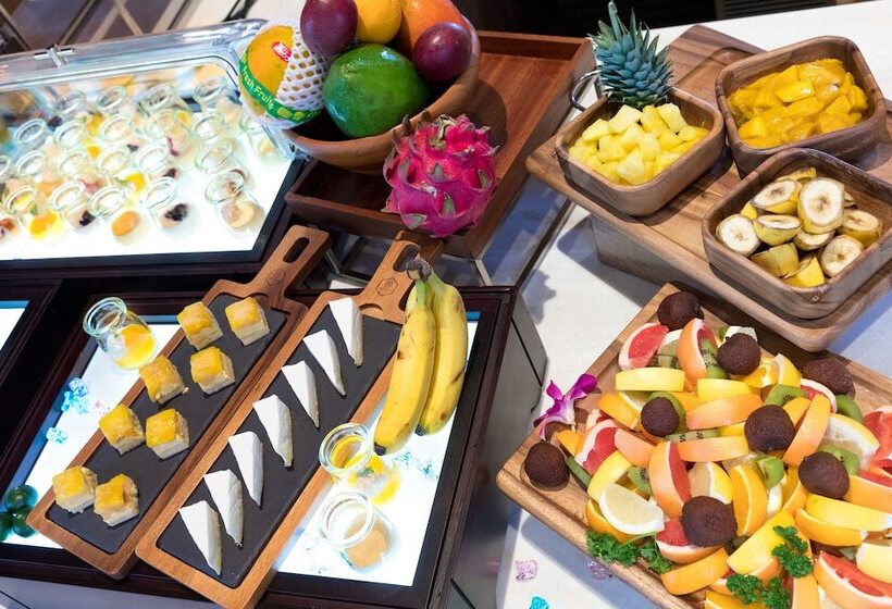 هتل Hewitt Resort Naha