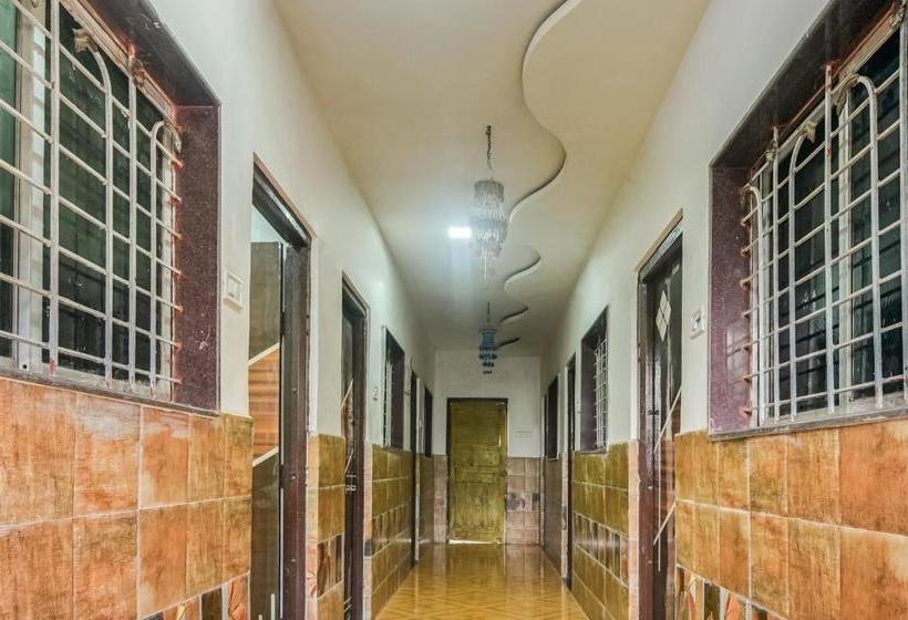 호텔 Spot On 67523 Balaji Guest House
