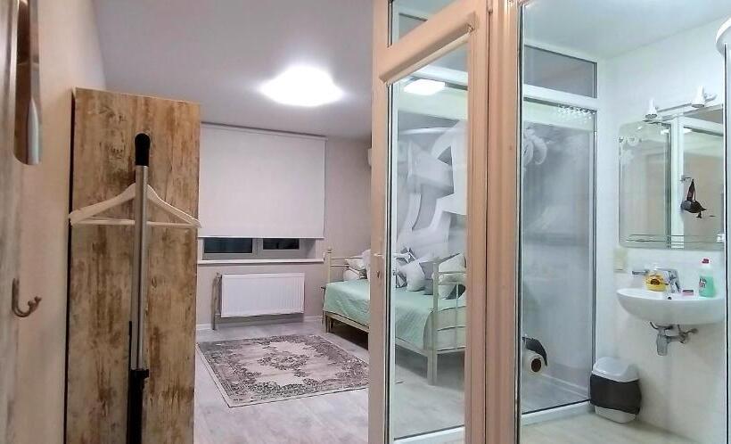 Molex Apartments 3