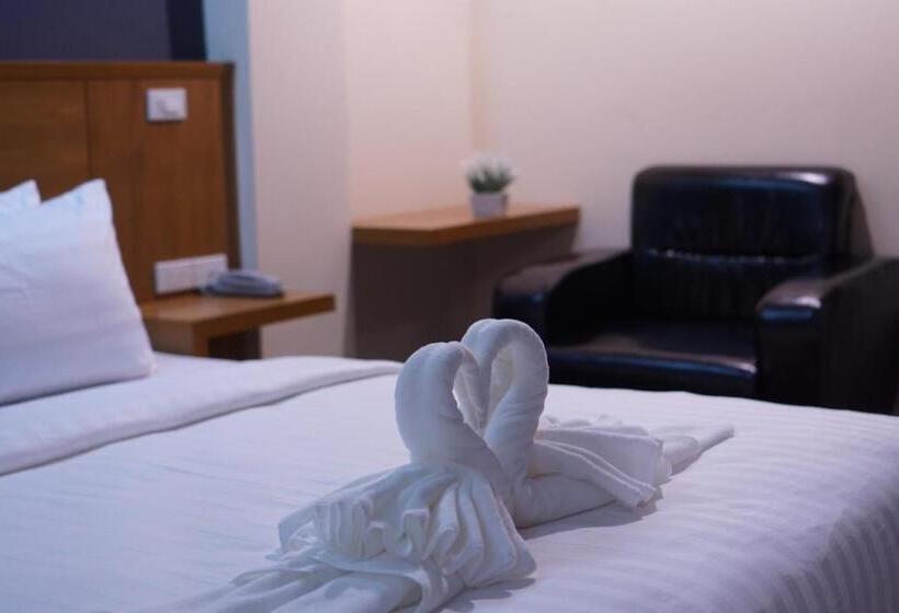 S.s.hotel Nangrong