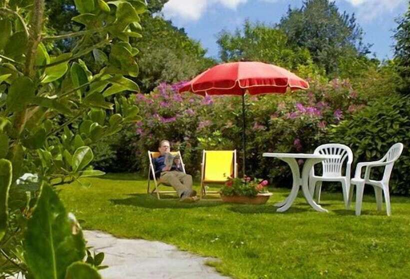 مبيت وإفطار Ferme De Kereven