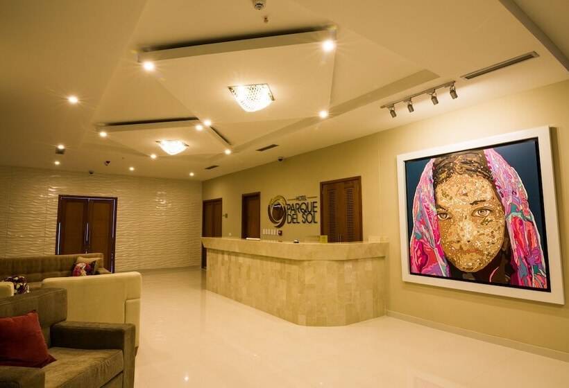 هتل Parque Del Sol