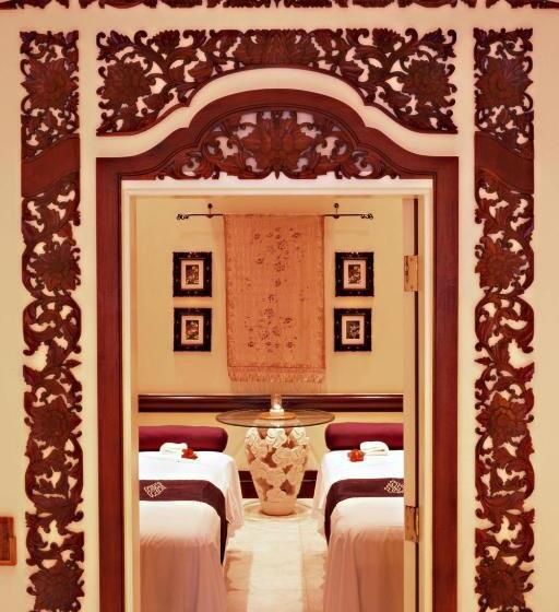 فندق Walt Disney World Swan Reserve