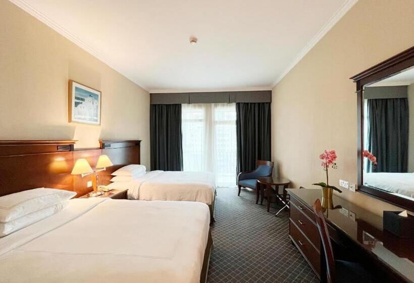 Swissotel Al Murooj Dubai