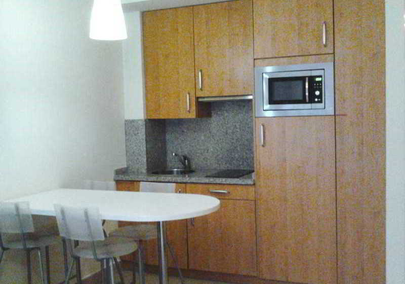 Apartamentos Habitat Zona Media